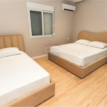 Апартаменты Erblin *